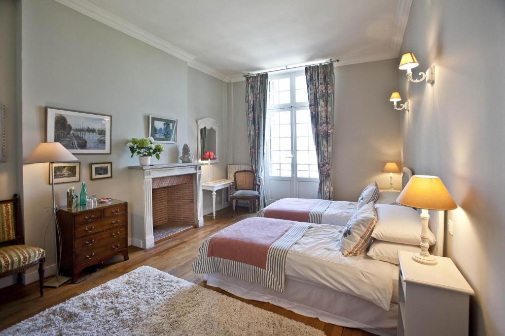 Les Fleurons B&B Amboise Habitación foto